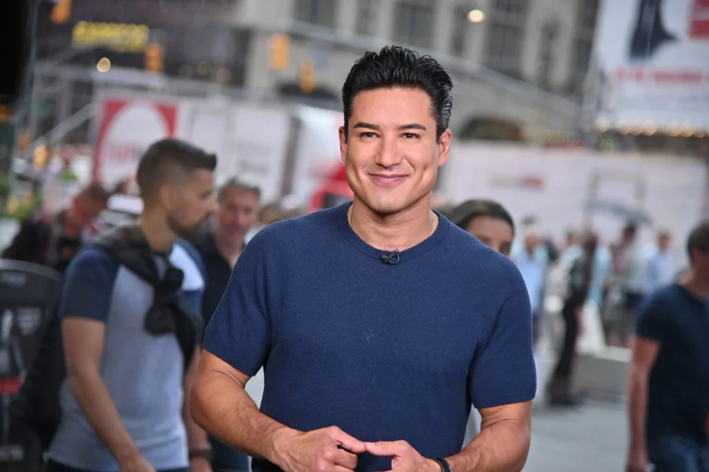 How did Mario Lopez accumulate his net worth?